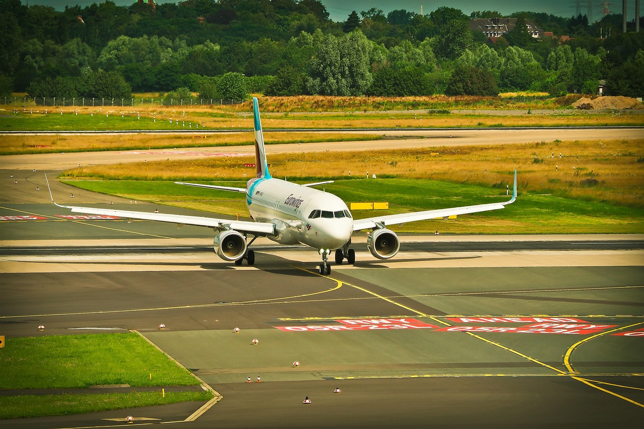 Wizz Air odpalił platformę, na której całą twoją podróż zaplanuje sztuczna inteligencja